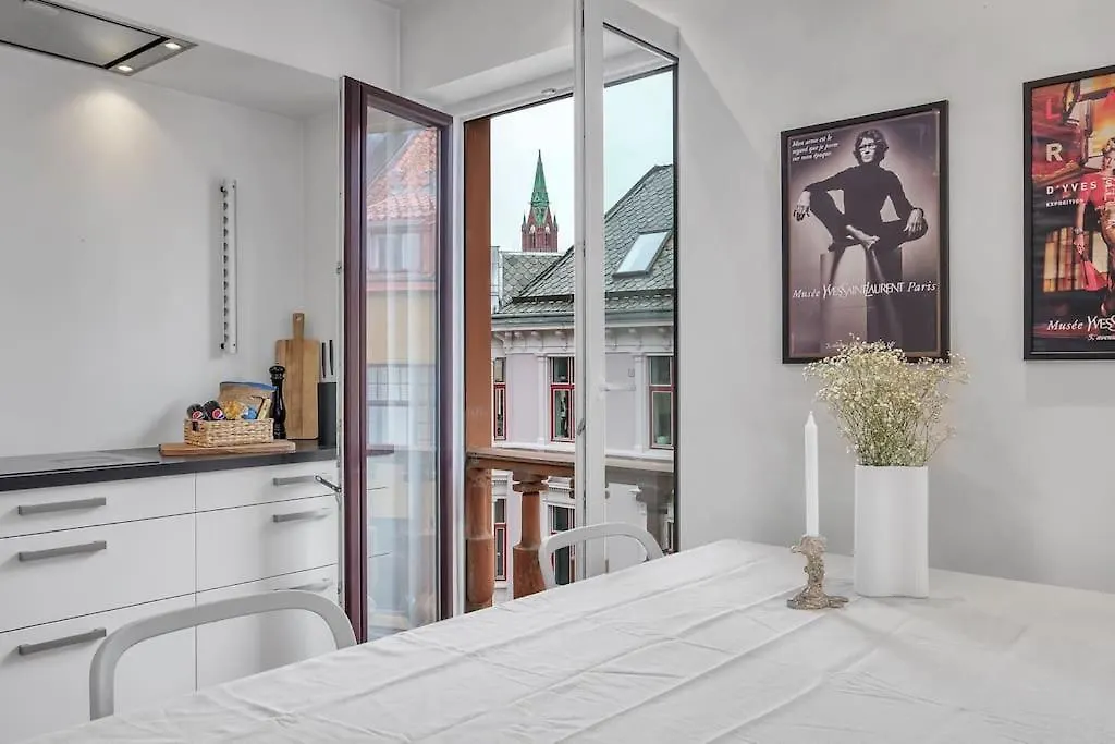 Romslig Leilighet I Hjertet Av Bergen Sentrum! Appartement